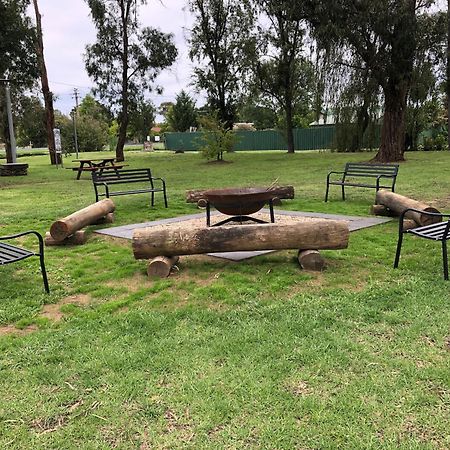Armidale Tourist Park Hotel Kültér fotó